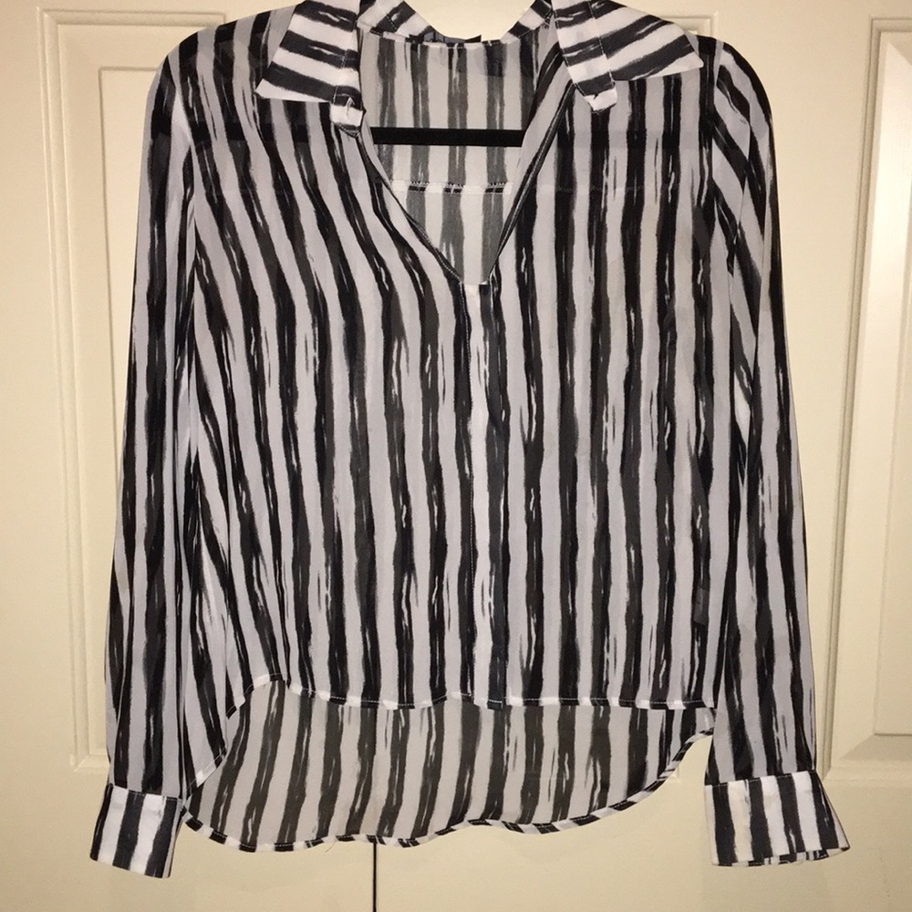 Size M wish brand sheer blouse